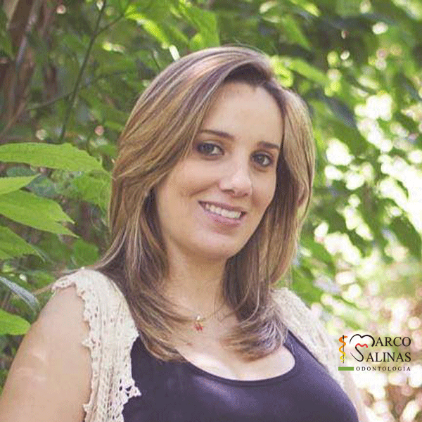 Dra. Juliana Malta da Cunha 